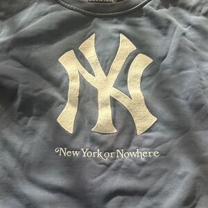 New Era Gray Yankees Sweatshirt